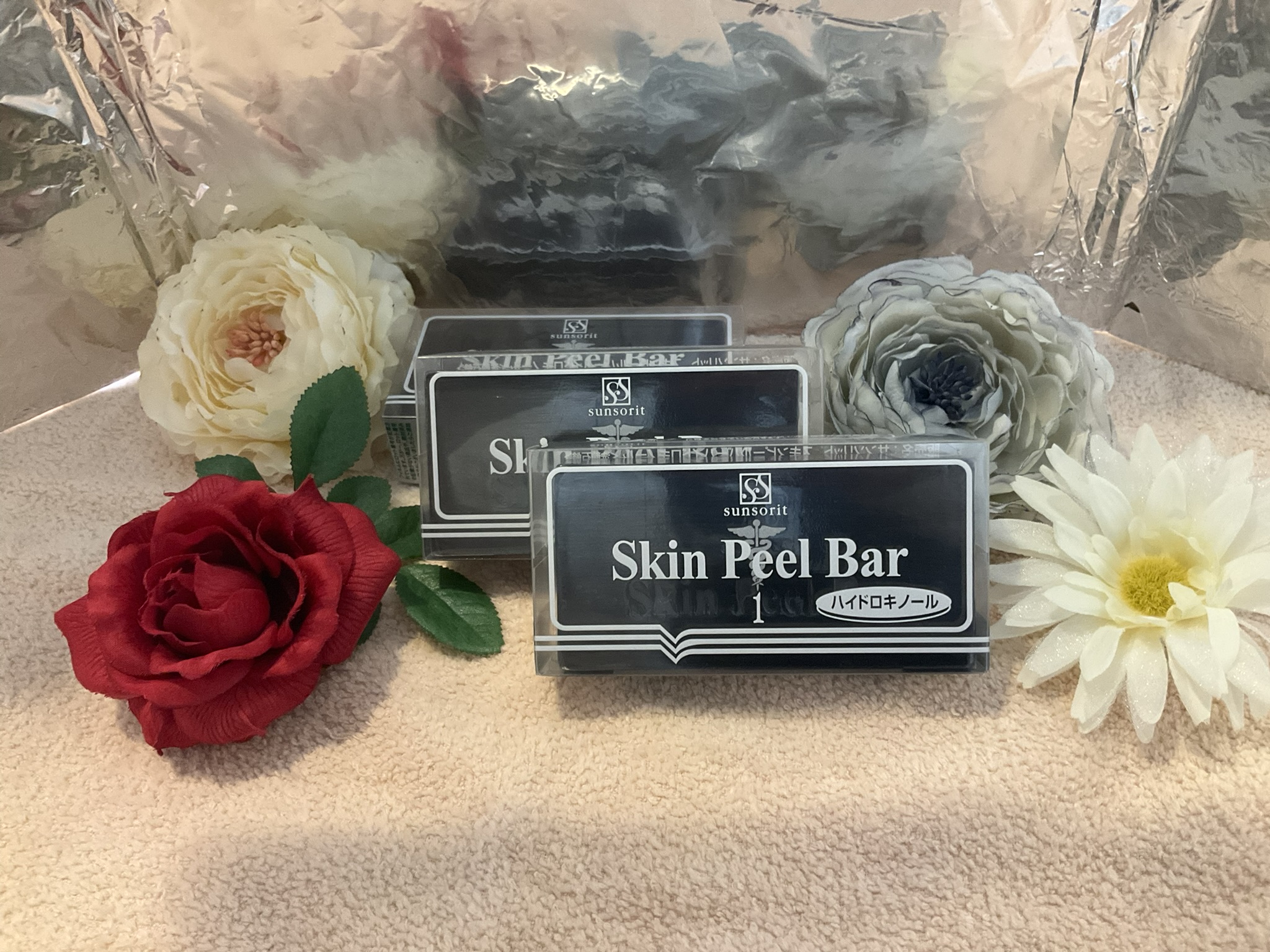 スキンピールバー ハイドロキノール　　毛穴でお悩みの方に☆